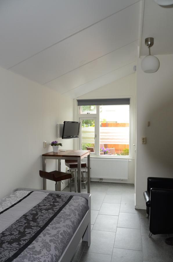 Eindhoven 2 Sleep Bed and Breakfast Buitenkant foto
