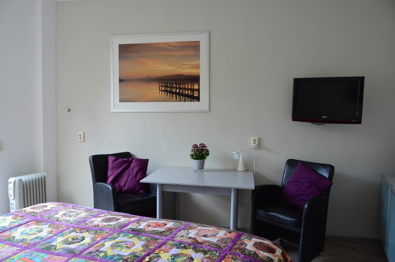 Eindhoven 2 Sleep Bed and Breakfast Buitenkant foto